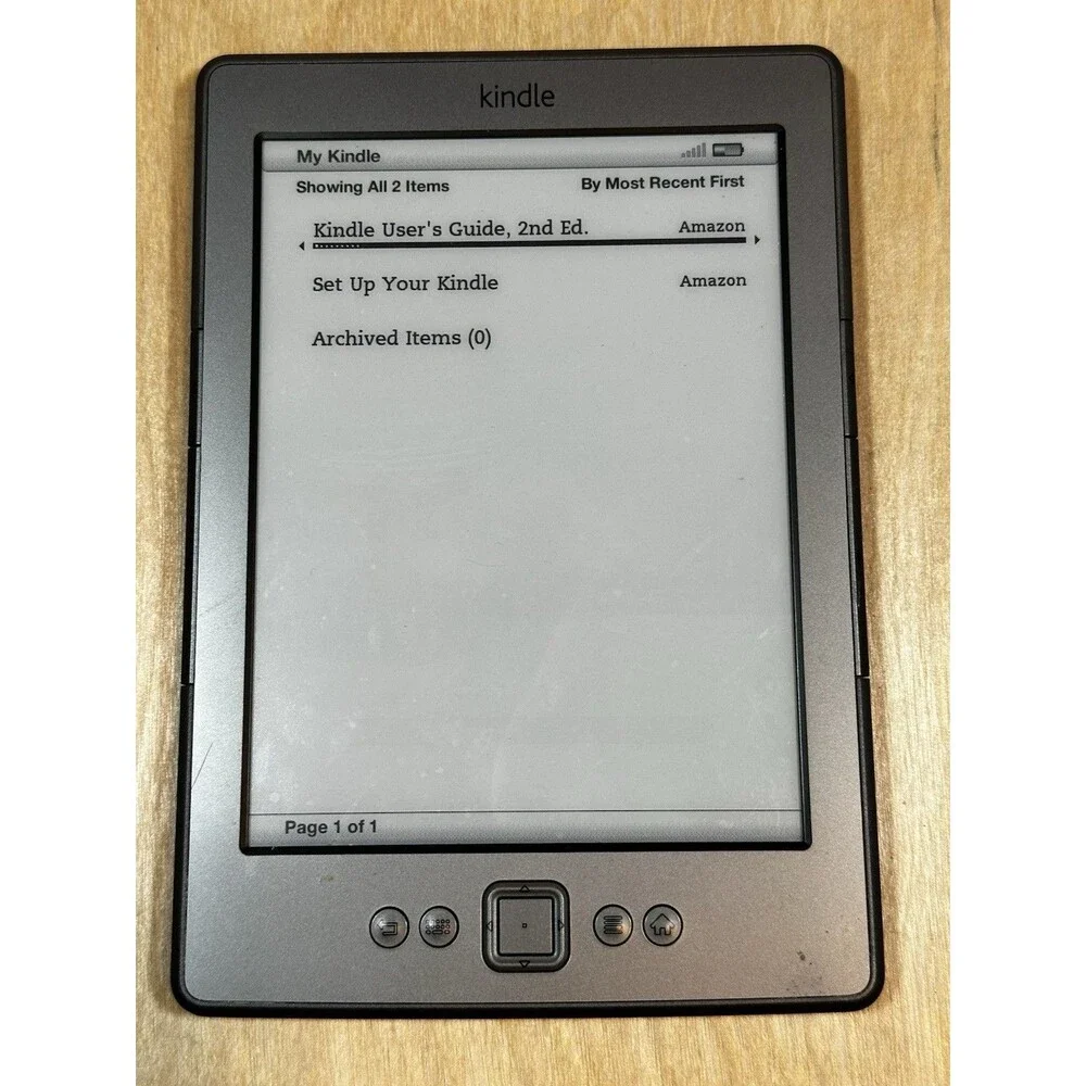 Amazon Kindle (4th Gen.) D01100 - 2GB - Wi-Fi - 6